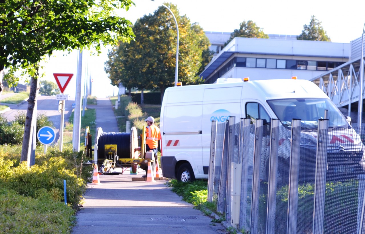 Déploiement d'un tronçon de fibre noire